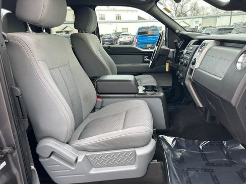 Used 2012 Ford F150 XLT w/ XLT Chrome Pkg image 17
