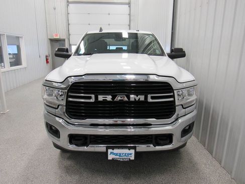 Used 2019 RAM 2500 Big Horn AWD/4WD image 9