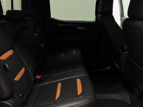 Used 2023 GMC Sierra 1500 AT4 w/ Technology Package image 48