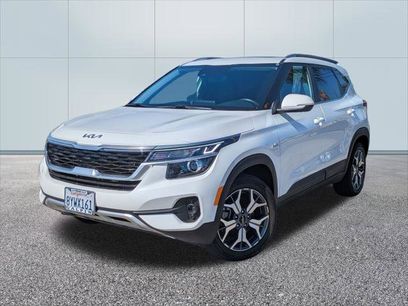 Used 2022 Kia Seltos EX