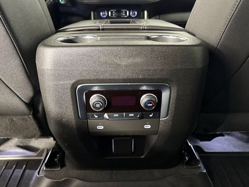 Certified 2023 Chevrolet Suburban Z71 w/ Off-Road Capability Package AWD/4WD image 38