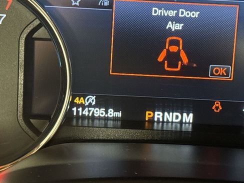 Used 2019 Ford Expedition Max Platinum image 14