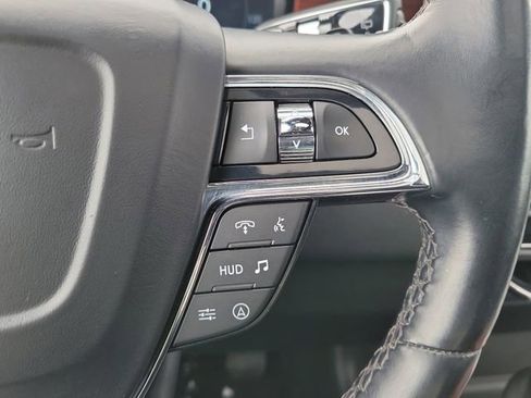 Used 2023 Lincoln Navigator Reserve AWD/4WD image 14