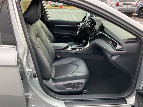 Used 2023 Toyota Camry XSE image 19