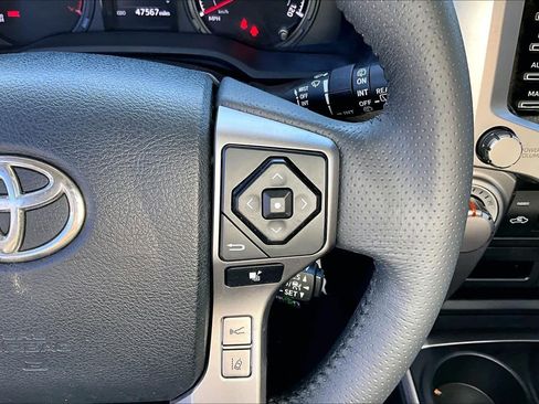 Certified 2021 Toyota 4Runner SR5 image 22