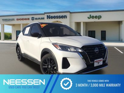 Used 2023 Nissan Kicks SV