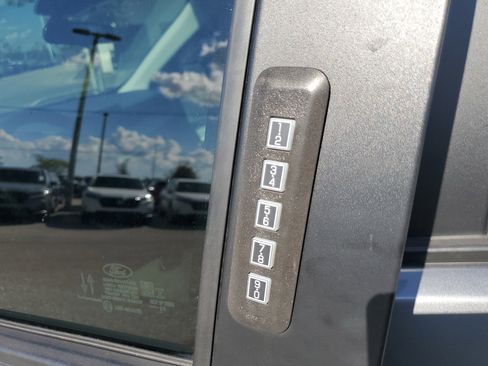 Used 2022 Ford Maverick XLT image 21