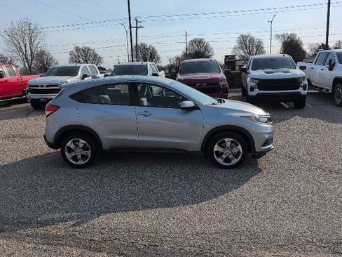 Used 2022 Honda HR-V LX image 15
