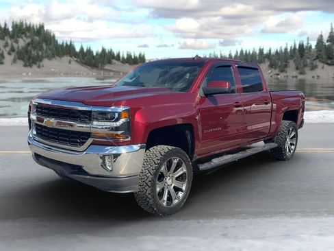 Used 2017 Chevrolet Silverado 1500 High Country image 2