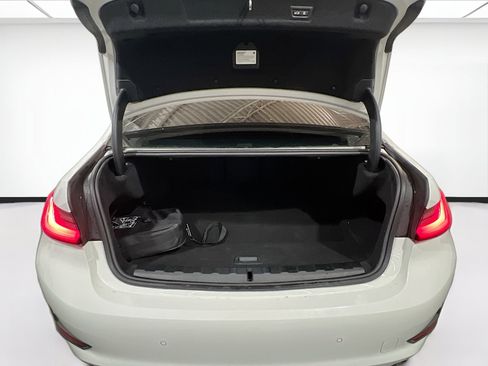 Used 2021 BMW 330e w/ Convenience Package image 19
