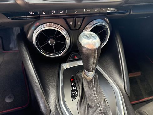 Certified 2017 Chevrolet Camaro SS image 31