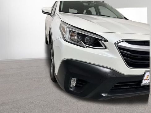 Used 2020 Subaru Outback Limited image 27