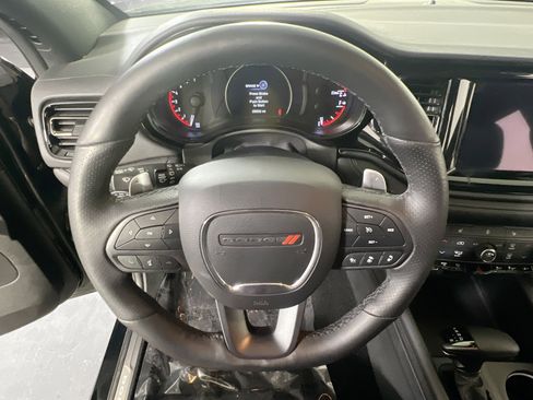 Used 2022 Dodge Durango GT image 11