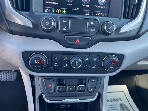 Used 2019 GMC Terrain SLT image 16