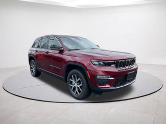 Certified 2023 Jeep Grand Cherokee Limited w/ Luxury Tech Group II AWD/4WD 360° Tour