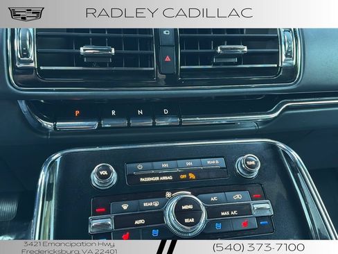 Used 2024 Lincoln Navigator L Black Label AWD/4WD image 10