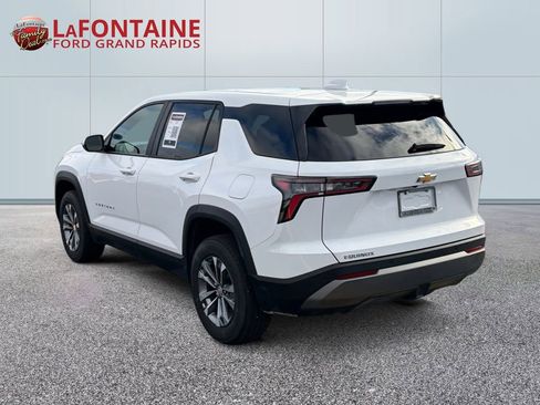 Used 2025 Chevrolet Equinox LT image 5