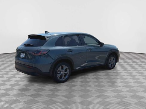 New 2026 Honda HR-V LX image 8