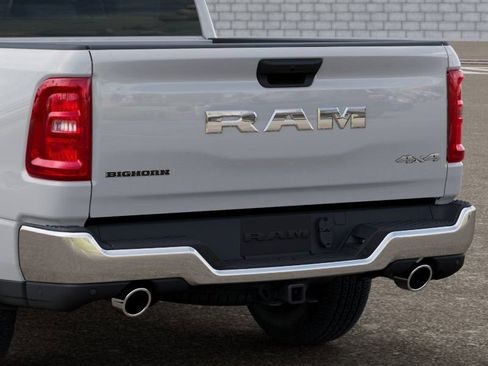 New 2026 RAM 1500 4x4 Crew Cab image 14