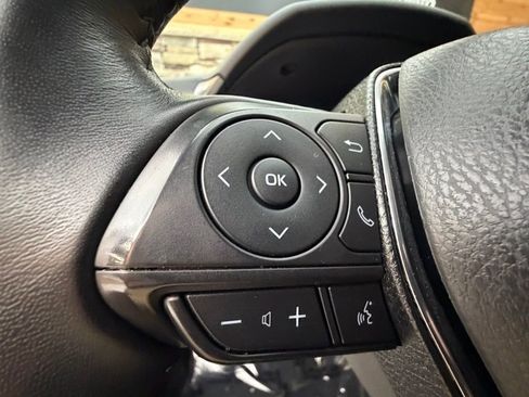 Used 2020 Toyota Camry SE image 22