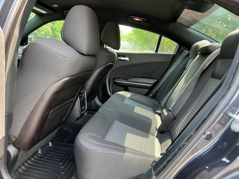 Used 2019 Dodge Charger GT RWD image 16