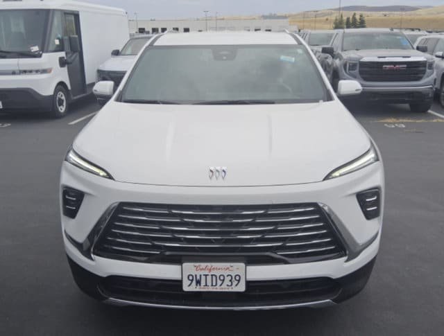 Used 2026 Buick Enclave Preferred FWD image 6