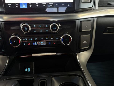 Used 2024 Ford F150 Lariat w/ Tow/Haul Package AWD/4WD image 16