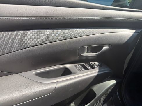 Certified 2025 Hyundai Santa Cruz SEL FWD image 14
