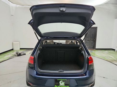 Used 2015 Volkswagen Golf S FWD image 26