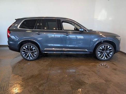 New 2026 Volvo XC90 B6 Plus w/ Protection Package image 5
