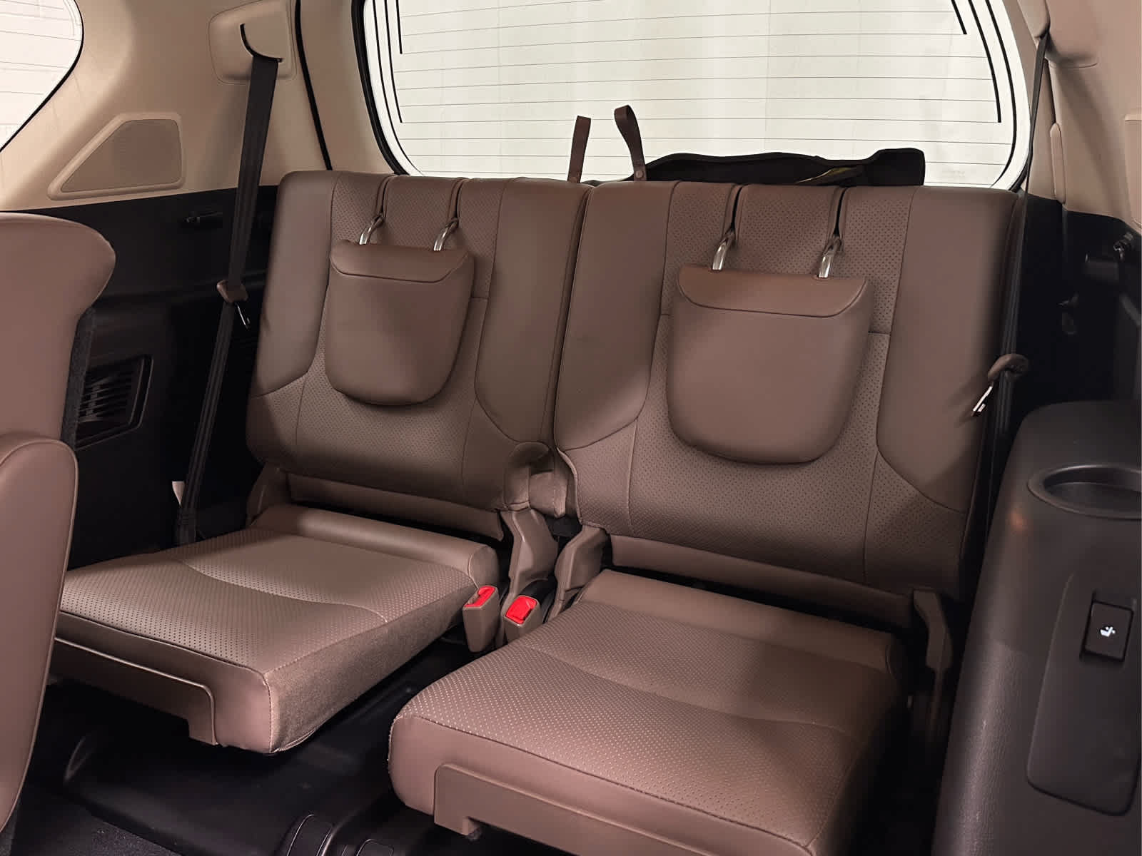 Used 2022 Lexus GX 460 Luxury w/ Sport Design Package AWD/4WD image 17