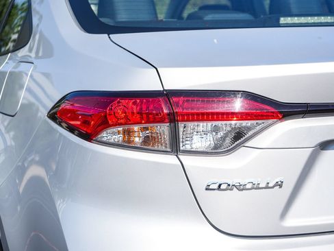 Certified 2024 Toyota Corolla LE FWD image 11