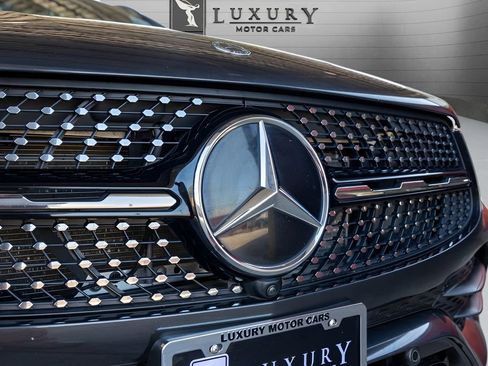 Used 2022 Mercedes-Benz GLC 300 4MATIC image 13