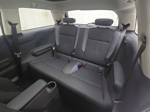 Certified 2025 MINI Cooper S image 24