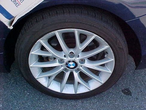 Used 2016 BMW 228i xDrive Coupe image 8