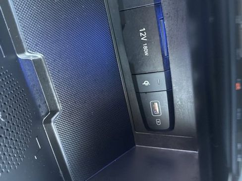 Used 2024 Hyundai Tucson Limited image 28