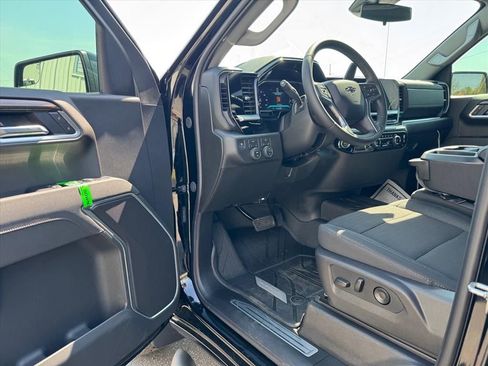 New 2026 Chevrolet Silverado 1500 RST w/ RST Select Package image 9