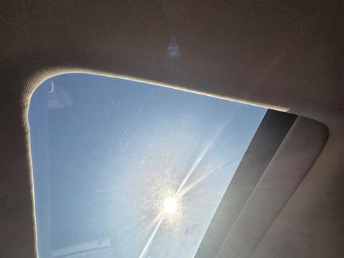 Used 2012 Jeep Grand Cherokee Laredo image 29