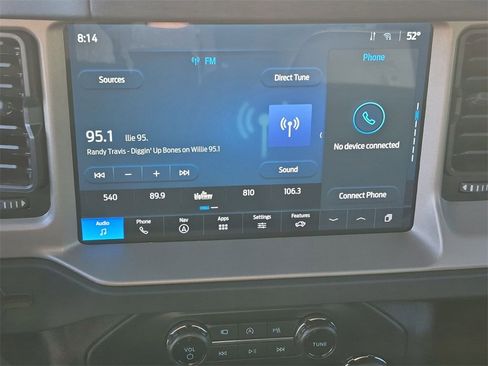 Used 2025 Ford Bronco Outer Banks image 23