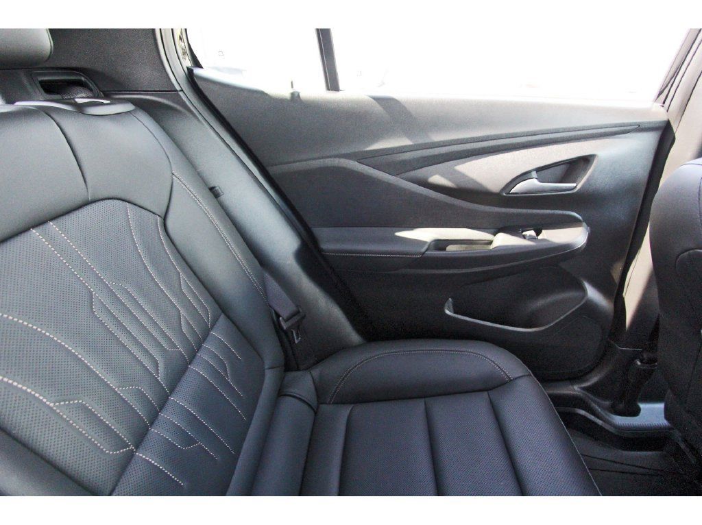 Used 2024 Buick Envista Avenir FWD image 11