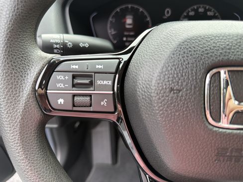 Used 2026 Honda Civic LX image 23