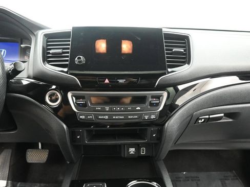 Used 2020 Honda Passport Touring image 15