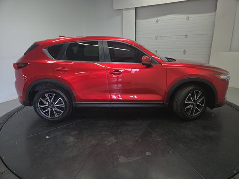 Used 2018 MAZDA CX-5 Touring w/ Preferred Equipment Package AWD/4WD image 11