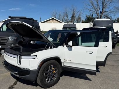 Used 2023 Rivian R1S Launch Edition