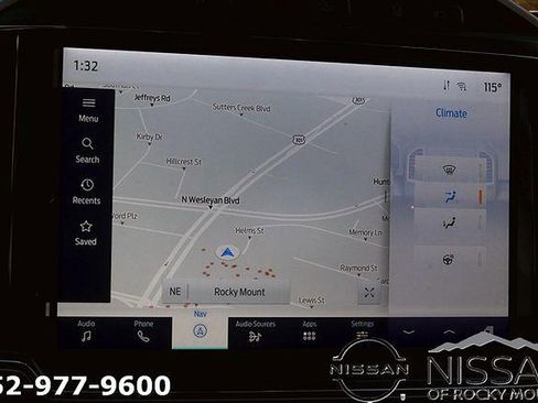 Used 2022 Ford F350 Platinum w/ Tremor Off-Road Package AWD/4WD image 32