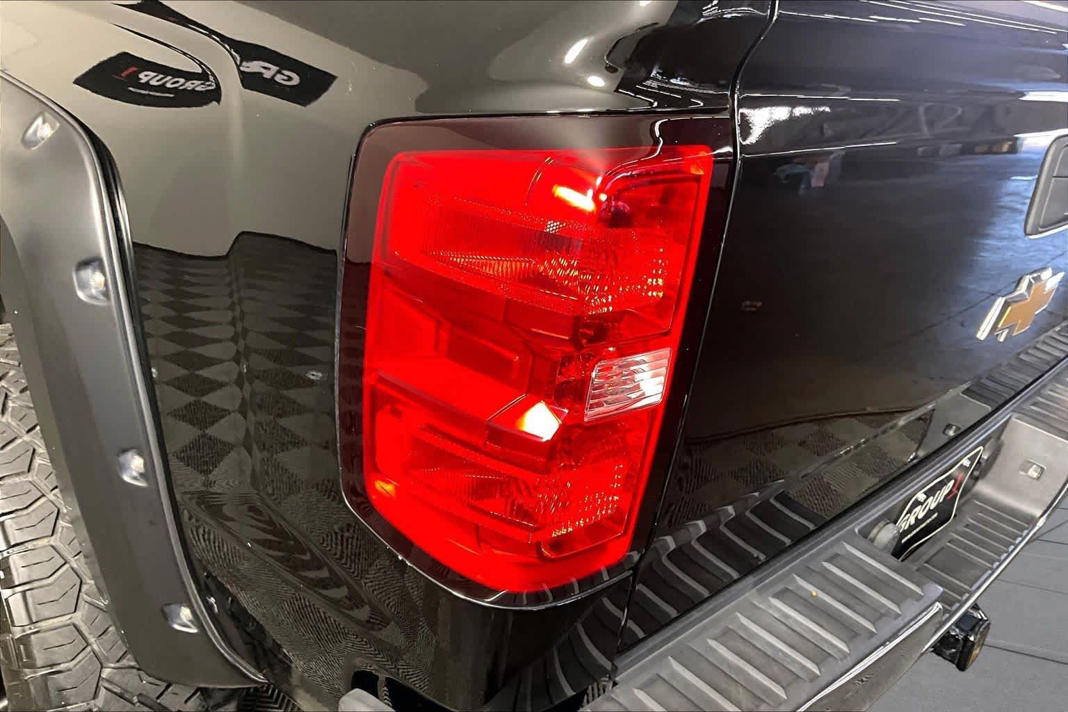 Used 2018 Chevrolet Silverado 1500 LT w/ Texas Edition RWD image 27