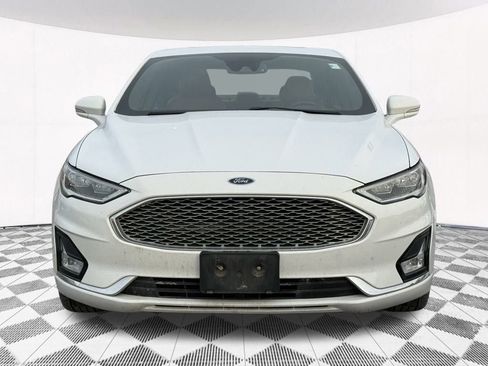Used 2019 Ford Fusion Titanium image 9