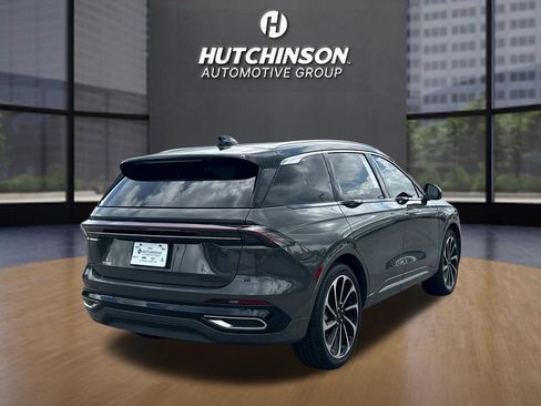 Used 2024 Lincoln Nautilus Black Label AWD/4WD image 7