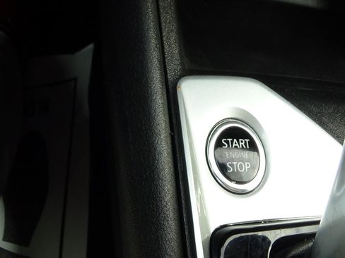 Used 2025 Nissan Altima 2.5 SV FWD image 26