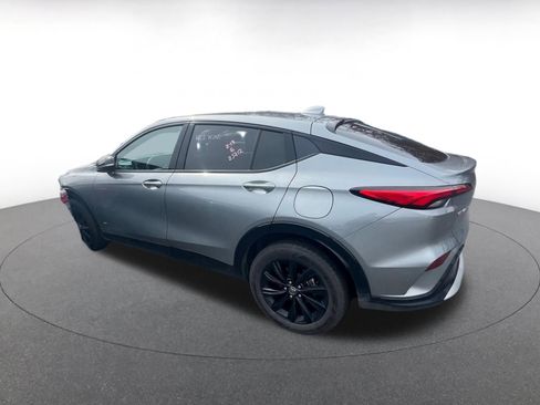 Used 2025 Buick Envista Sport Touring image 9